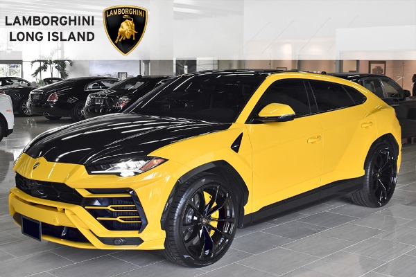 2022 Lamborghini Urus 