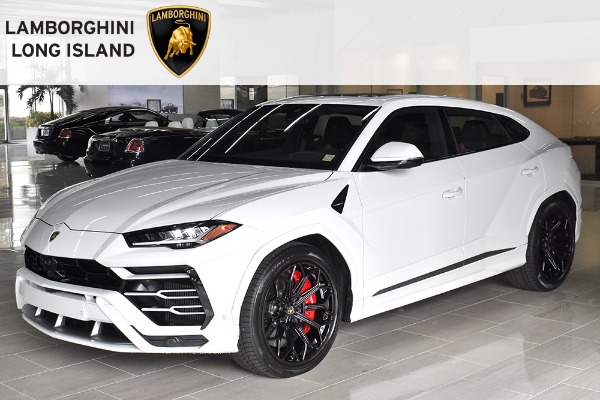 2022 Lamborghini Urus 