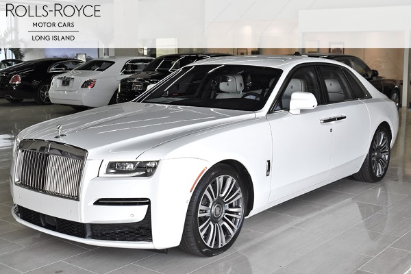 2023 Rolls-Royce Ghost 