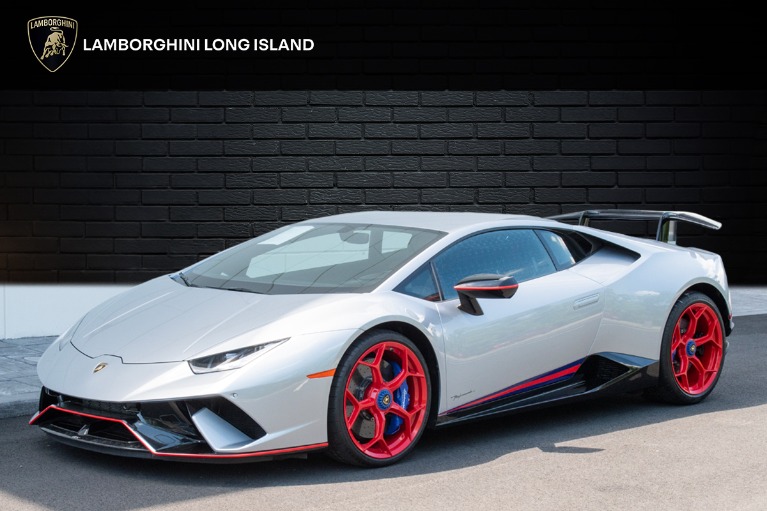 2018 Lamborghini Huracan LP 640-4 Performante