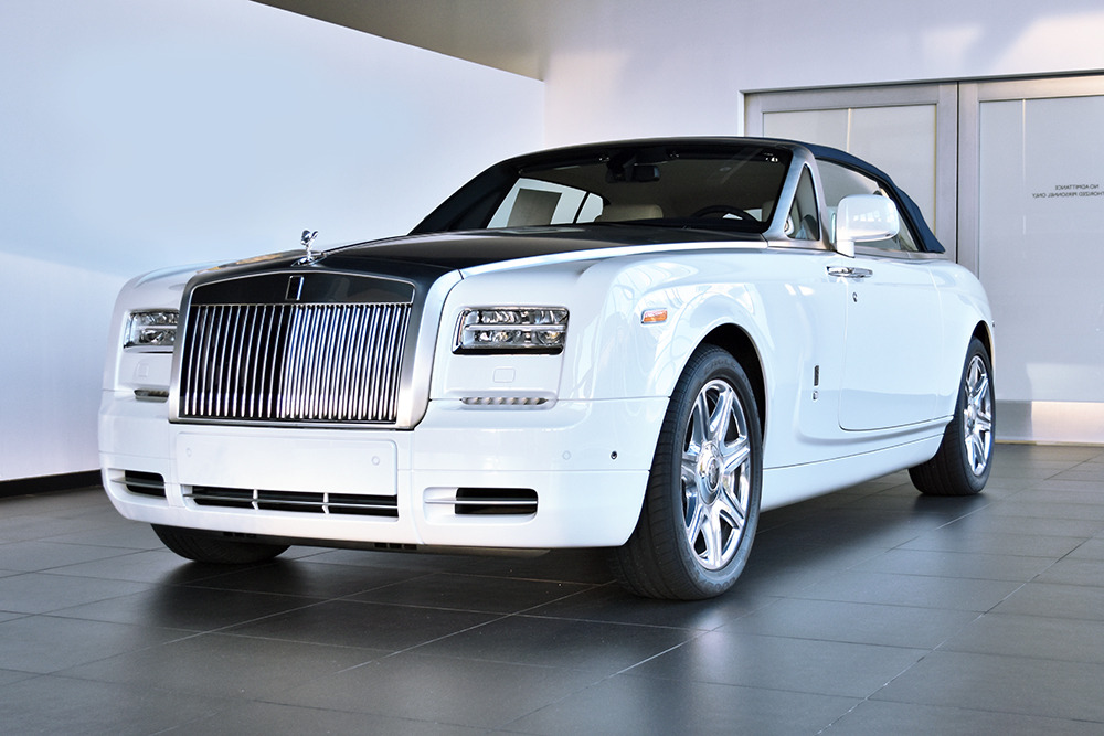 New 2016 Rolls-Royce Phantom Drophead Coupe (Series II) For