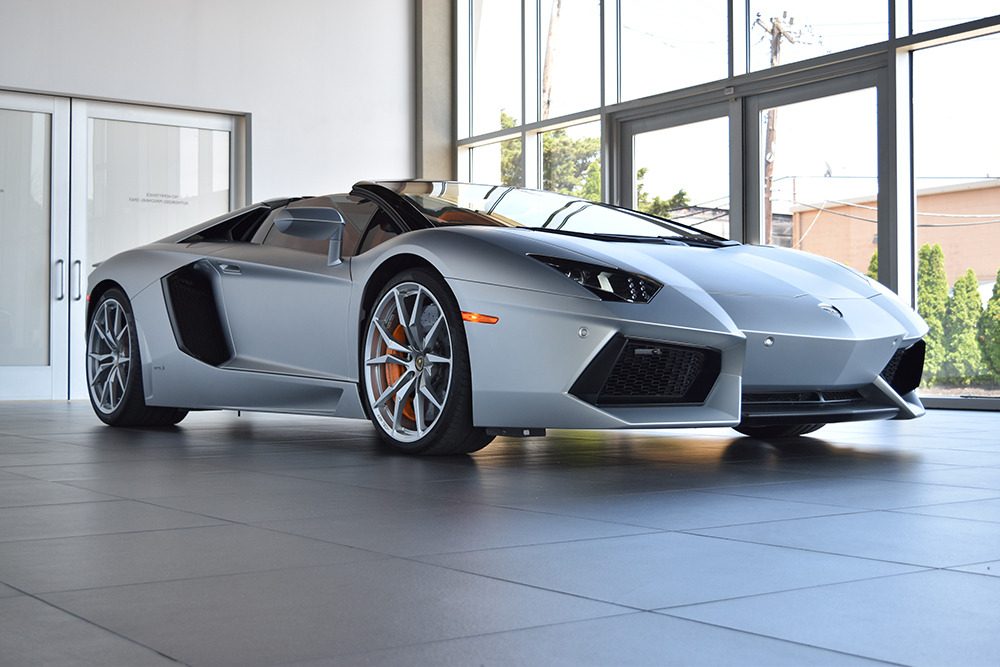 Lamborghini Aventador Roadster 2015 限定版 Used 2015 Lamborghini Aventador LP 700-4 Roadster For Sale