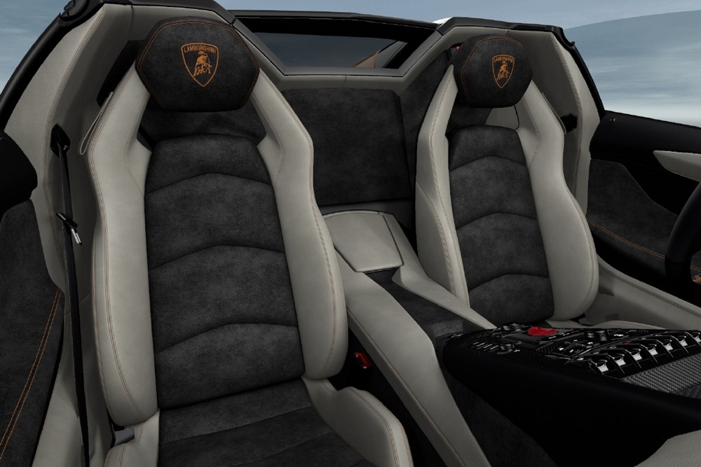 New 2018 Lamborghini Aventador S Roadster For Sale (Sold