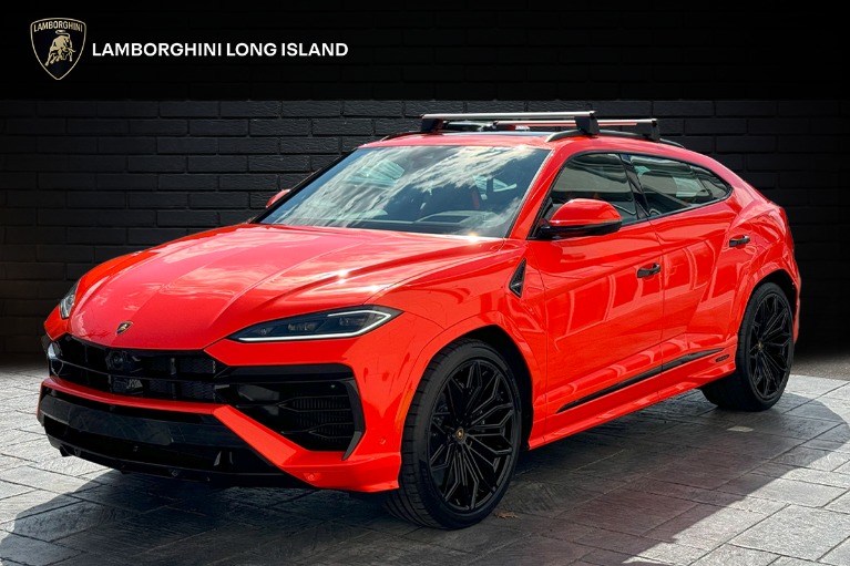 2025 Lamborghini Urus SE's photo