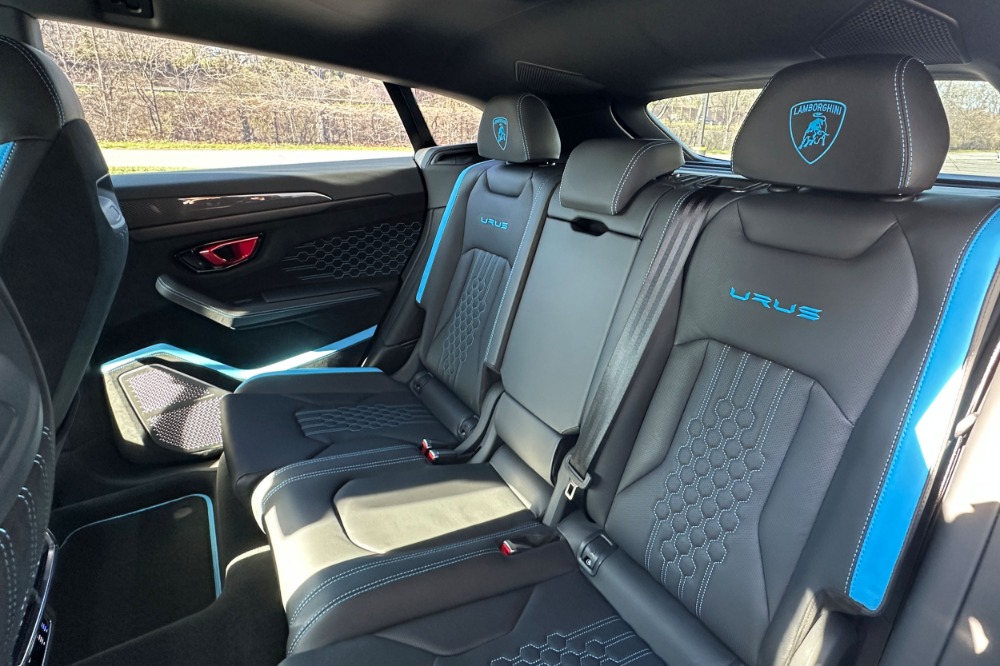 2024 Lamborghini Urus Performante - Photo 13