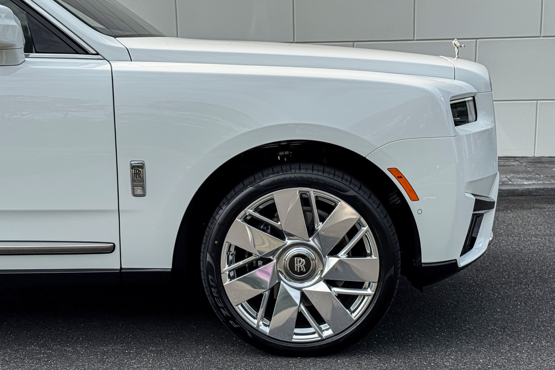 New 2025 Rolls-Royce Cullinan Series II For Sale (Sold