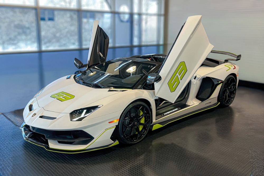 Used-2021-Lamborghini-
