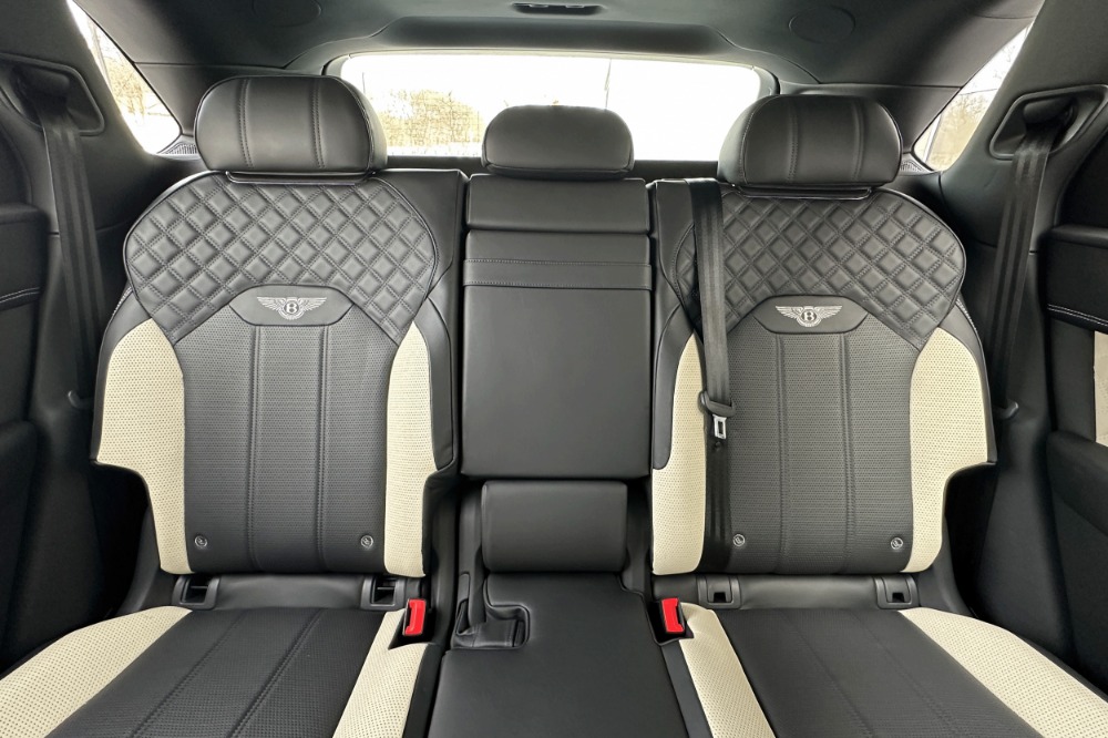 2022 Bentley Bentayga S - Photo 15