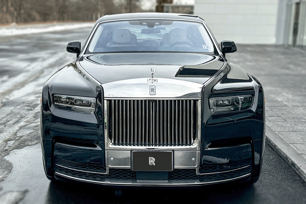 2023 Rolls-Royce Phantom Base - Photo 21