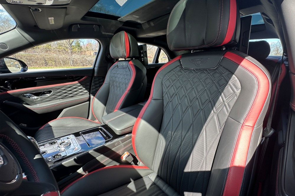 2023 Bentley Flying Spur Mulliner - Photo 10
